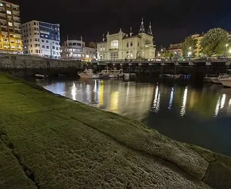 Kresala Etxea ,2 Min De Puerto ,wifi Free