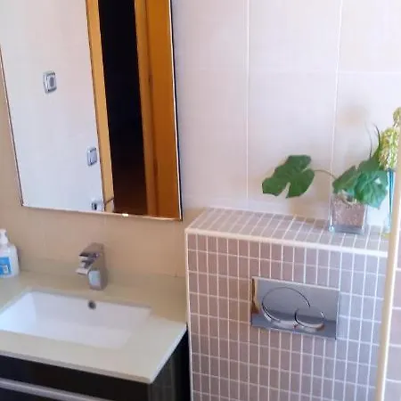 Kresala Etxea ,2 Min De Puerto ,wifi Free Apartment *
